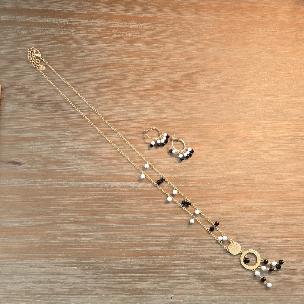 Elegant Gold and Black Jewelry Set
